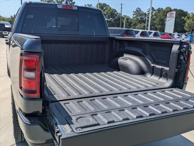 2026 Ram 1500 Express Crew Cab 4x2 57 Box