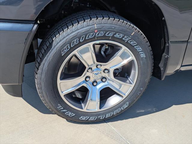 2026 Ram 1500 Express Crew Cab 4x2 57 Box