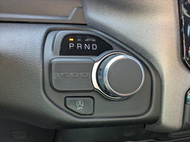 2026 Ram 1500 Express Crew Cab 4x2 57 Box