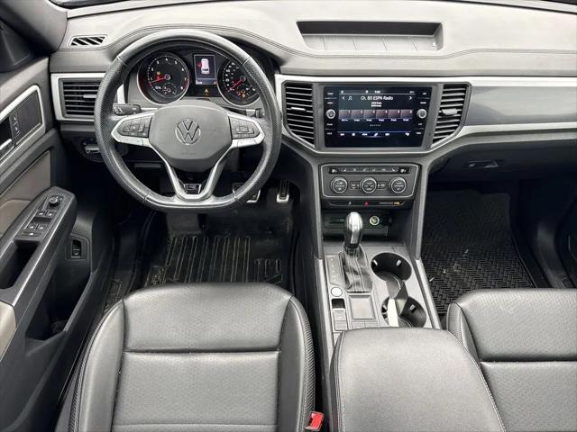 2021 Volkswagen Atlas Cross Sport 3.6L V6 SE w/Technology R-Line