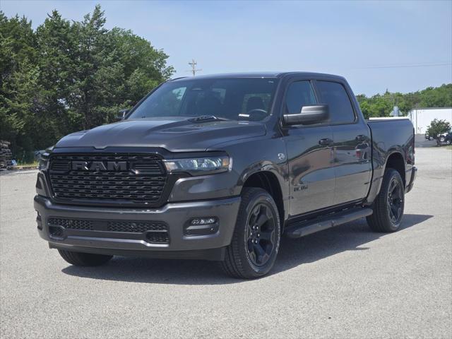 2026 RAM Ram 1500 RAM 1500 EXPRESS CREW CAB 4X4 57 BOX