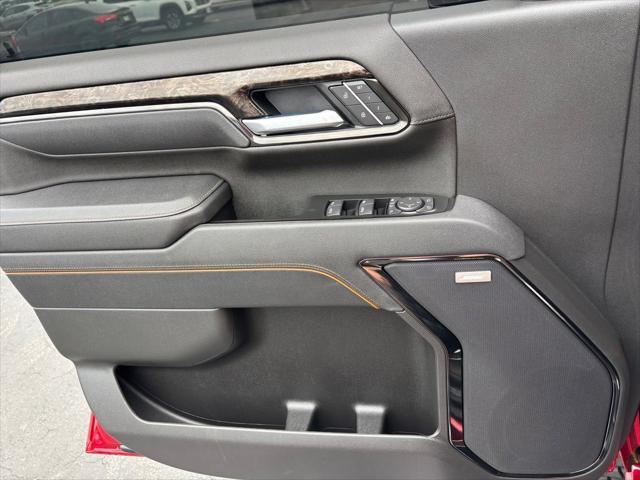 2026 GMC Sierra 2500HD Crew Cab, Standard Bed, AT4, 4WD
