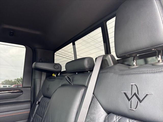2026 GMC Sierra 2500HD Crew Cab, Standard Bed, AT4, 4WD