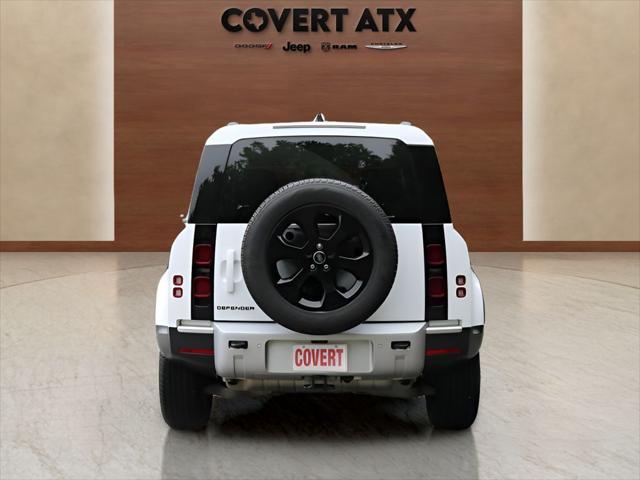 2025 Land Rover Defender 110 P300