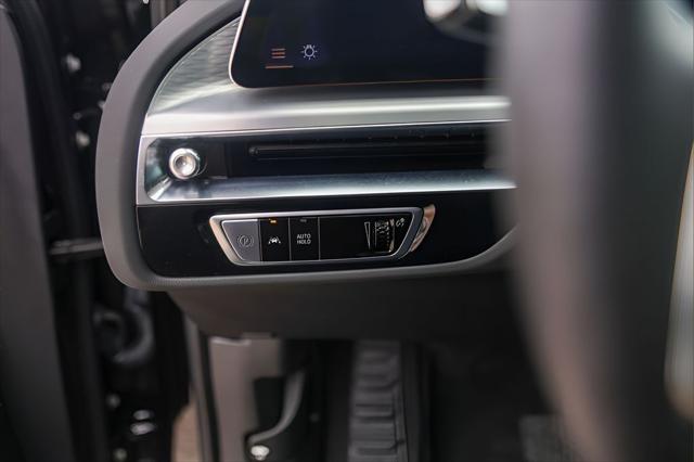 2025 Cadillac iQ Luxury 3 RWD