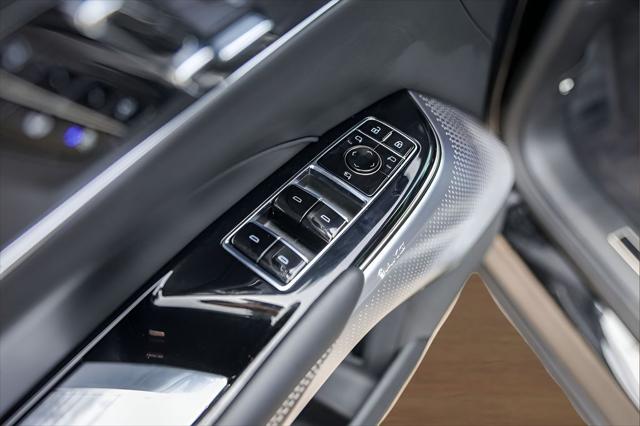 2025 Cadillac iQ Luxury 3 RWD