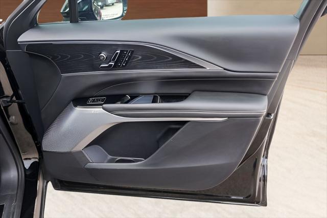 2025 Cadillac iQ Luxury 3 RWD