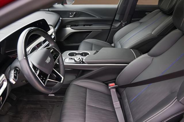 2025 Cadillac iQ Luxury 3 RWD