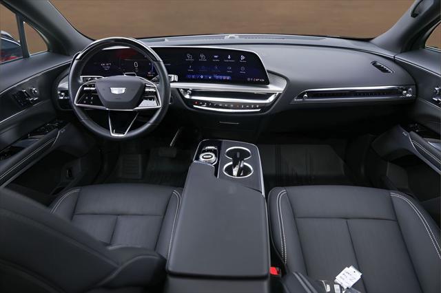 2025 Cadillac iQ Luxury 3 RWD