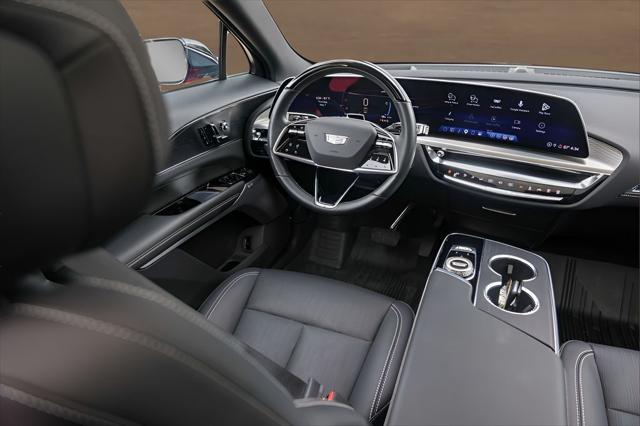 2025 Cadillac iQ Luxury 3 RWD