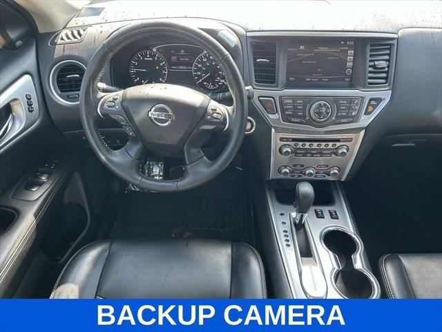 2019 Nissan Pathfinder SL