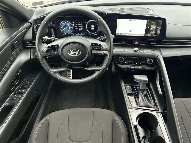 2025 Hyundai Elantra Hybrid SEL Sport