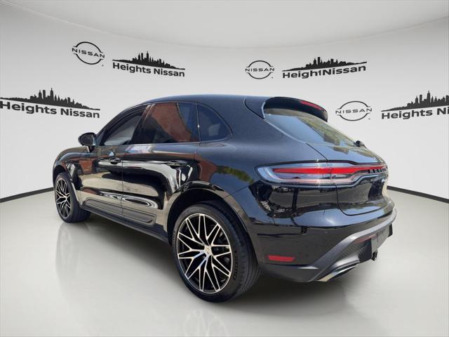 2023 Porsche Macan T