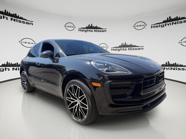 2023 Porsche Macan T