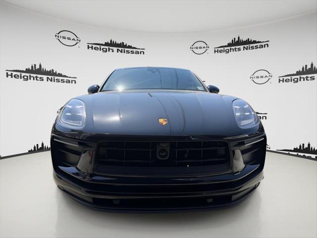 2023 Porsche Macan T