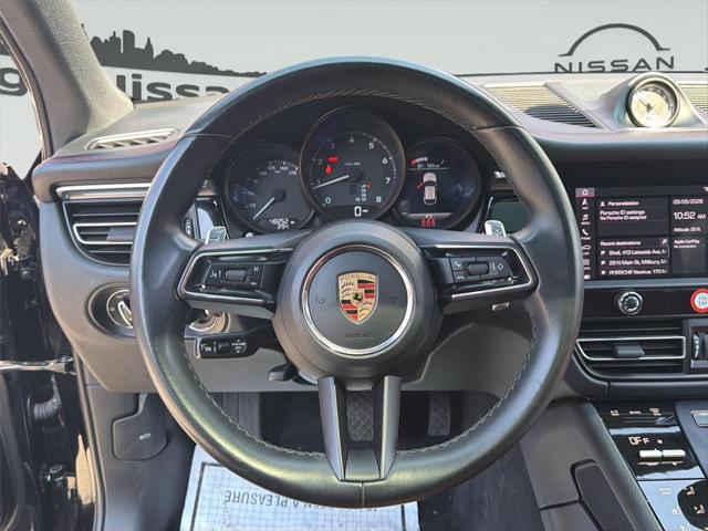 2023 Porsche Macan T