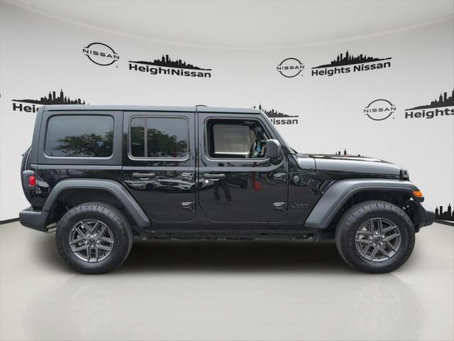 2025 Jeep Wrangler 4-Door Summit 4x4