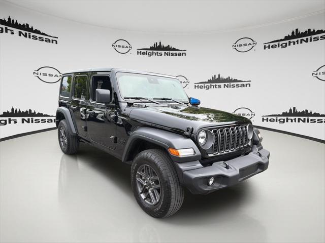 2025 Jeep Wrangler 4-Door Summit 4x4