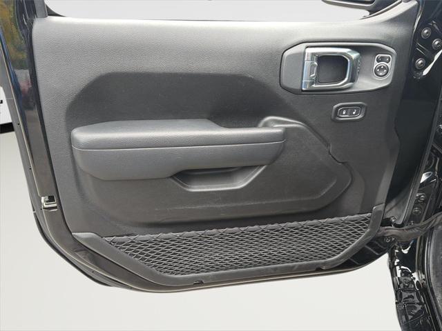 2025 Jeep Wrangler 4-Door Summit 4x4