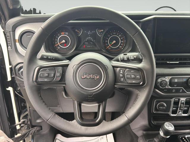 2025 Jeep Wrangler 4-Door Summit 4x4