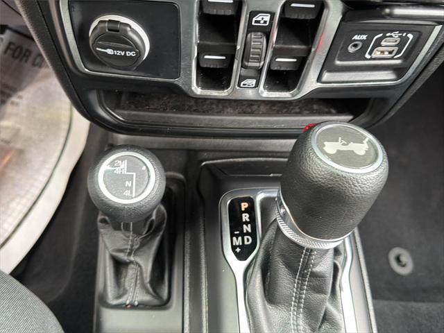2025 Jeep Wrangler 4-Door Summit 4x4