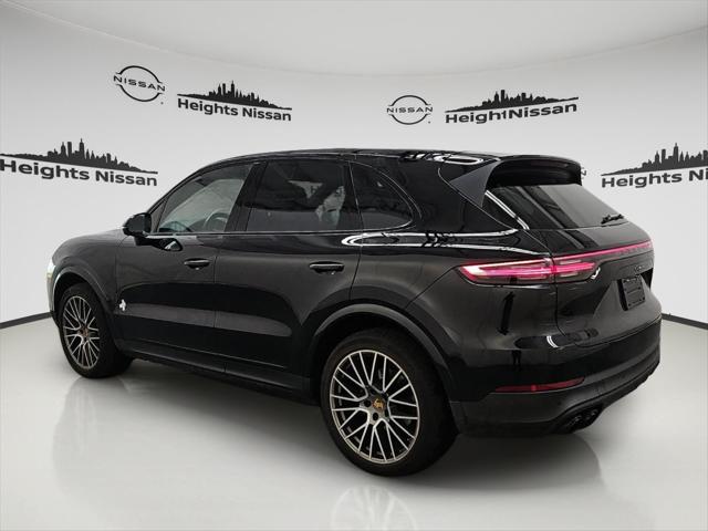 2023 Porsche Cayenne Platinum Edition