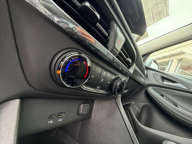 2025 Buick Encore GX Preferred FWD