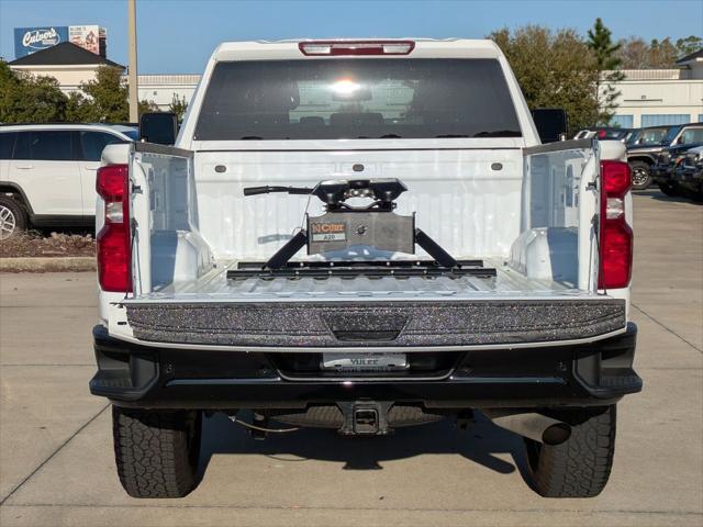 2024 Chevrolet Silverado 2500HD 4WD Double Cab Standard Bed Custom