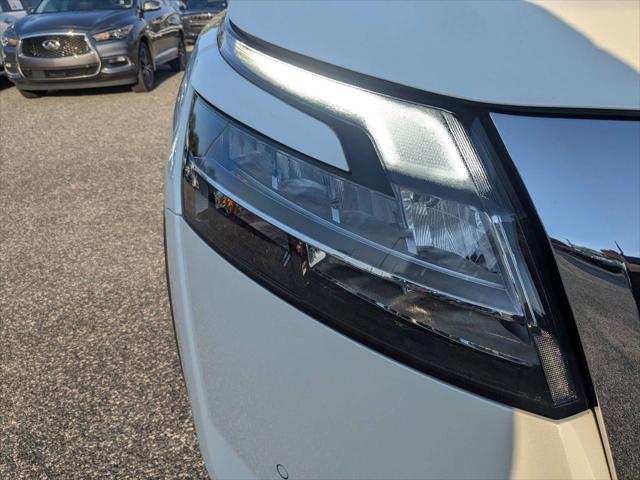2024 Nissan Pathfinder Platinum FWD