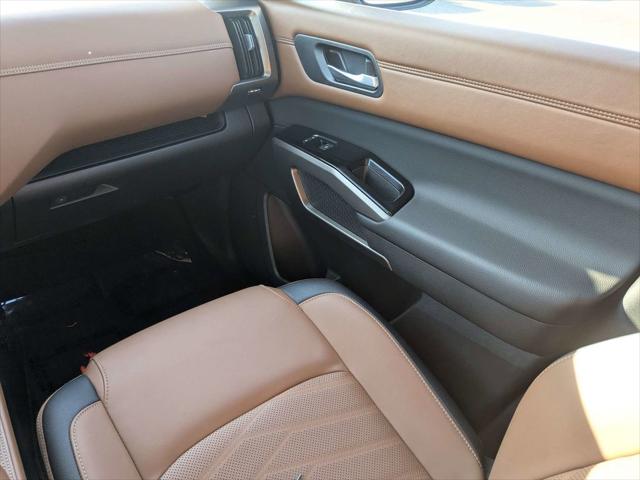2024 Nissan Pathfinder Platinum FWD