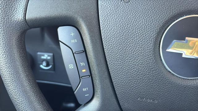 2025 Chevrolet Express Passenger RWD 3500 Extended Wheelbase LT
