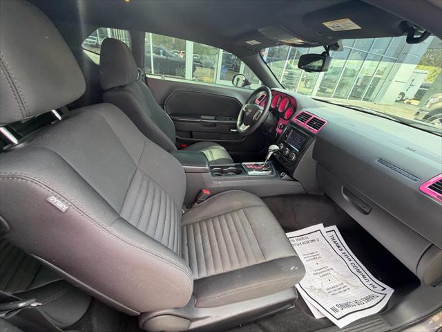 2014 Dodge Challenger SXT
