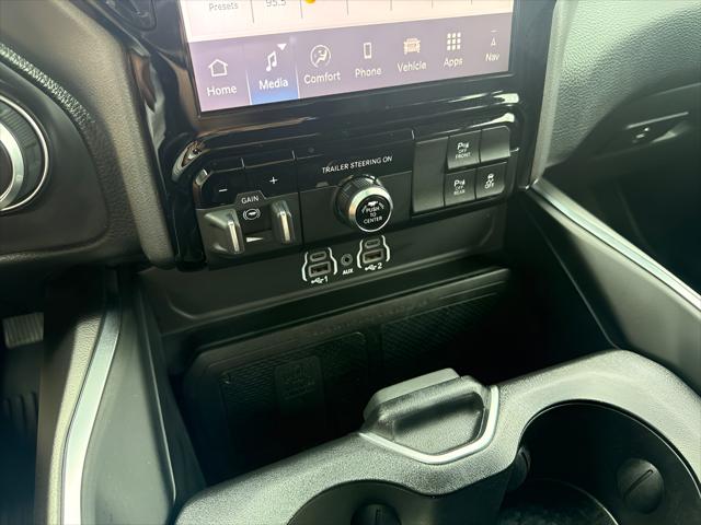 2025 Ram 1500 Big Horn Crew Cab 4x4 57 Box