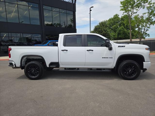 2024 Chevrolet Silverado 3500HD 4WD Crew Cab Standard Bed LT