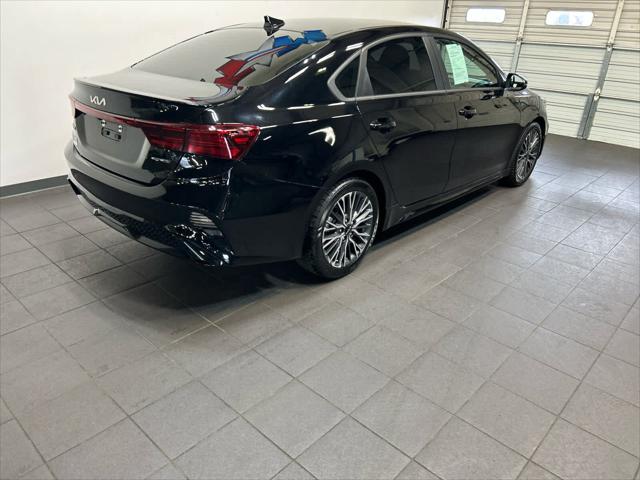 2023 Kia Forte GT-Line 2023 Kia Forte GT-Line