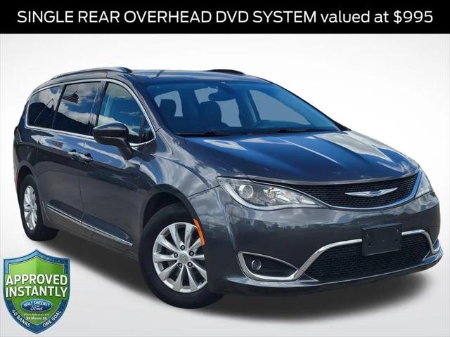 2019 Chrysler Pacifica Touring L for sale in Cincinnati, OH