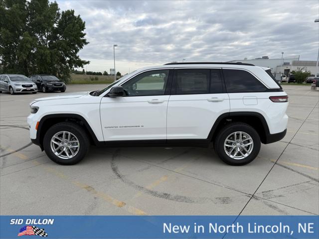 2026 Jeep Grand Cherokee GRAND CHEROKEE LAREDO X 4X4