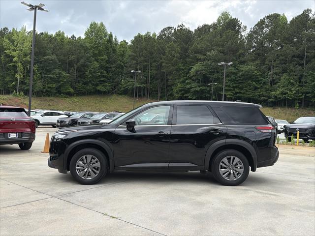 2025 Nissan Pathfinder S FWD