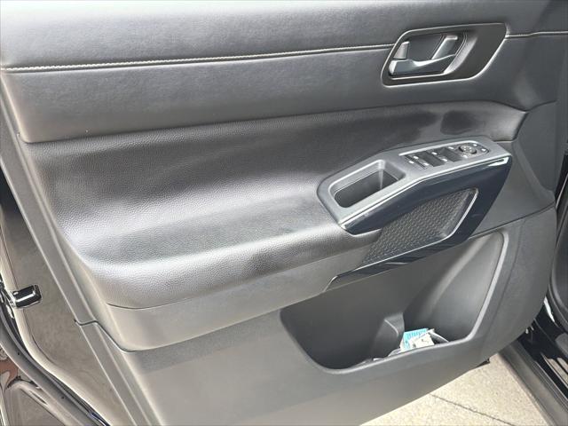 2025 Nissan Pathfinder S FWD