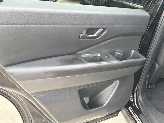 2025 Nissan Pathfinder S FWD