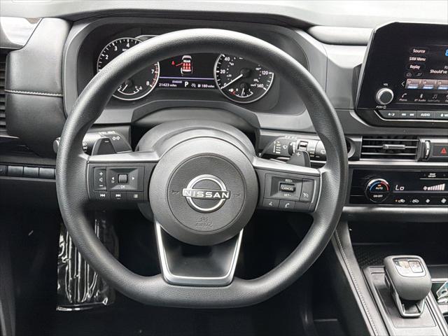 2025 Nissan Pathfinder S FWD