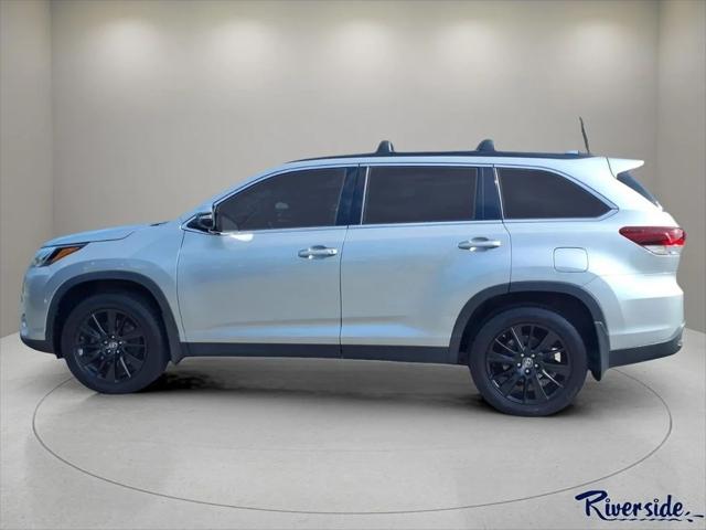 2019 Toyota Highlander SE