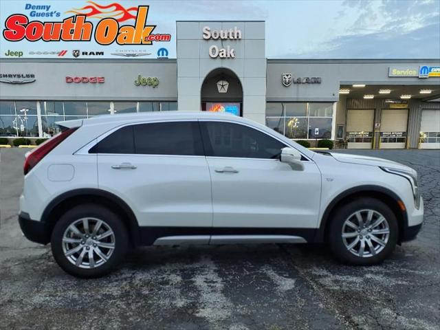 2022 Cadillac XT4 AWD Premium Luxury