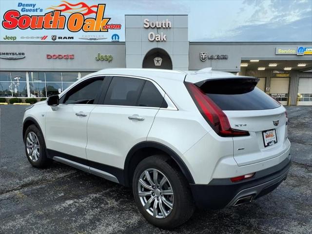 2022 Cadillac XT4 AWD Premium Luxury