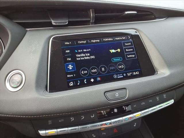 2022 Cadillac XT4 AWD Premium Luxury