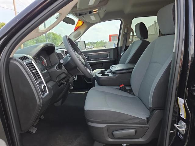 2024 Ram 1500 Classic SLT Quad Cab 4x4 64 Box