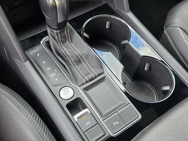 2023 Volkswagen Atlas Cross Sport 2.0T SE w/Technology