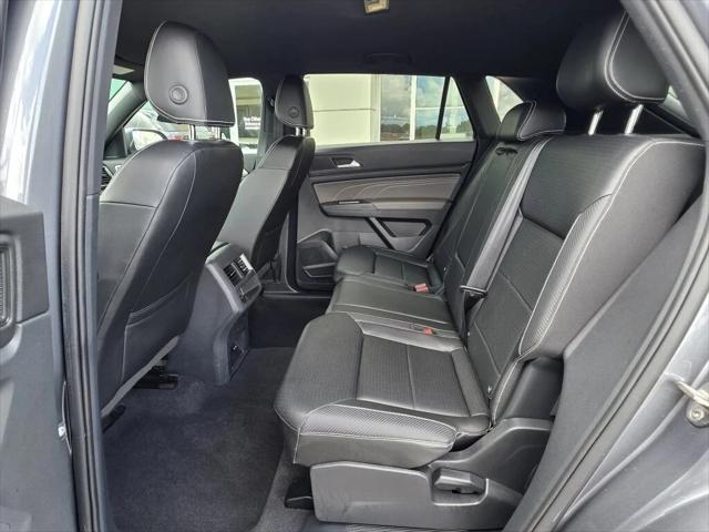 2023 Volkswagen Atlas Cross Sport 2.0T SE w/Technology