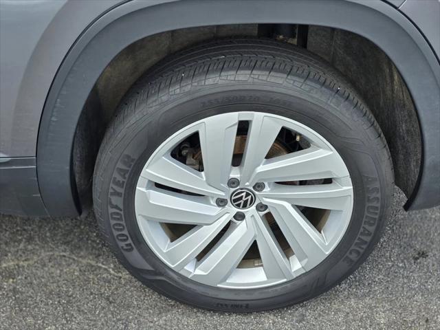 2023 Volkswagen Atlas Cross Sport 2.0T SE w/Technology
