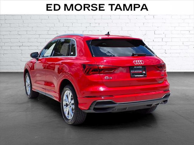 2025 Audi Q3 Premium 45 TFSI S line quattro Tiptronic